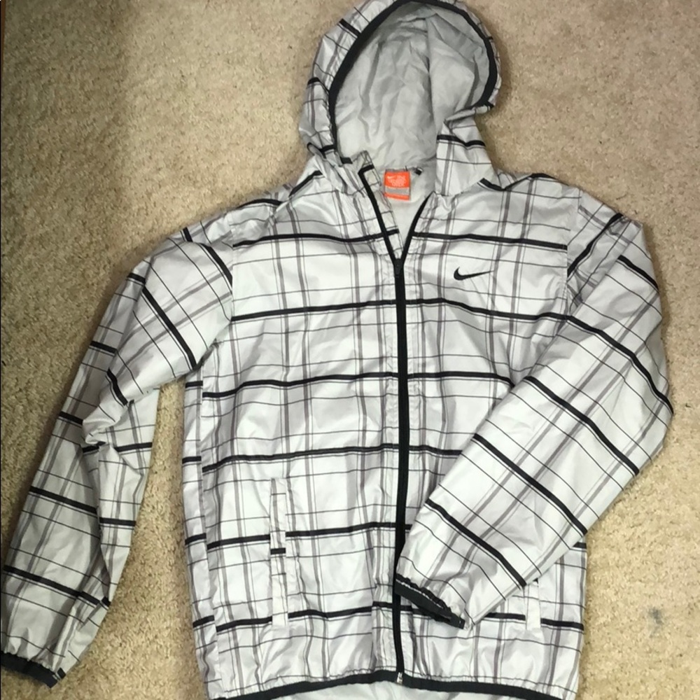 Nike windbreaker